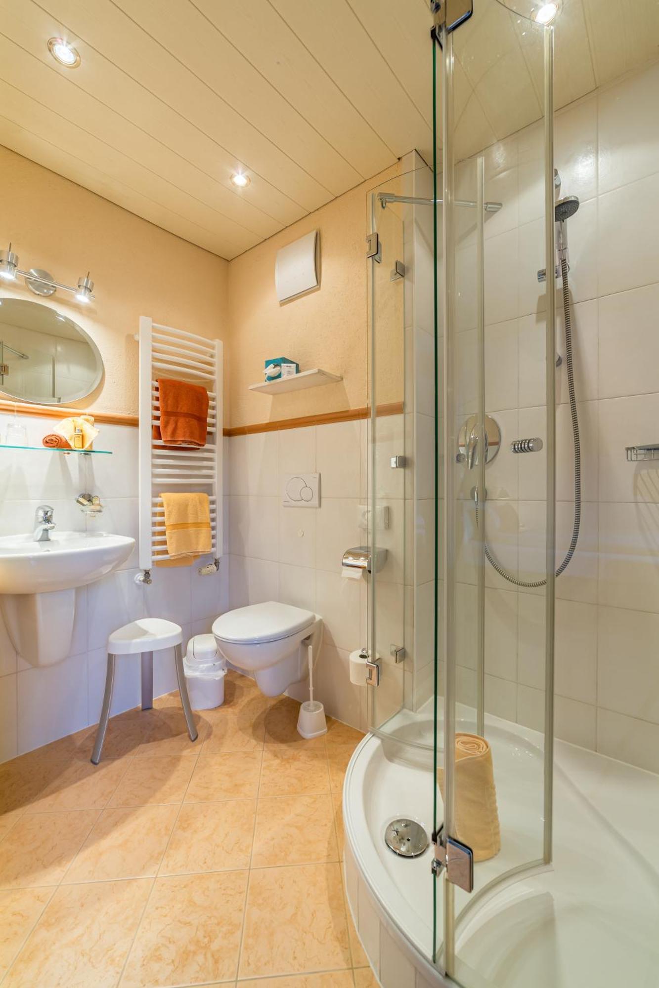 Gaestehaus Linsinger 3*